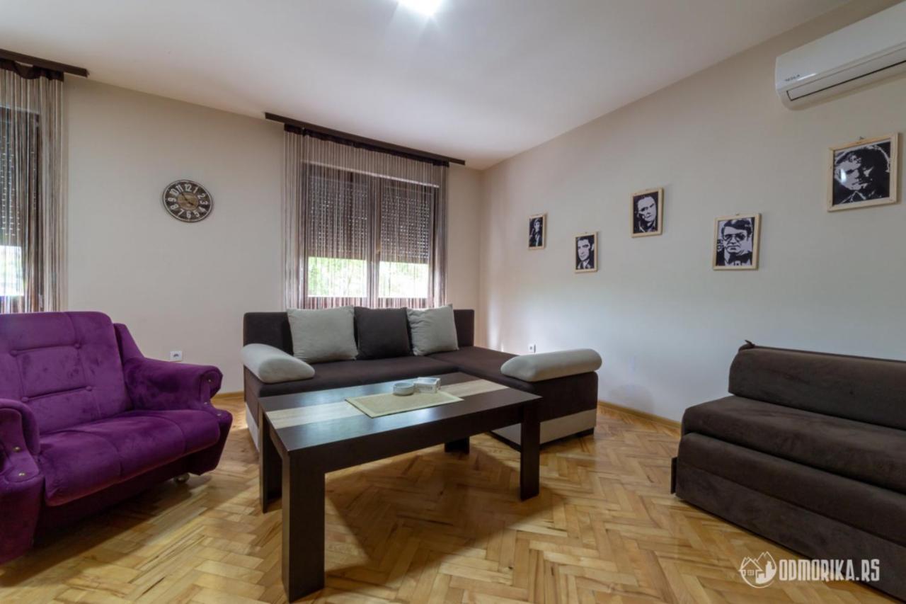 Apartmani Nina S Баина-Башта Экстерьер фото