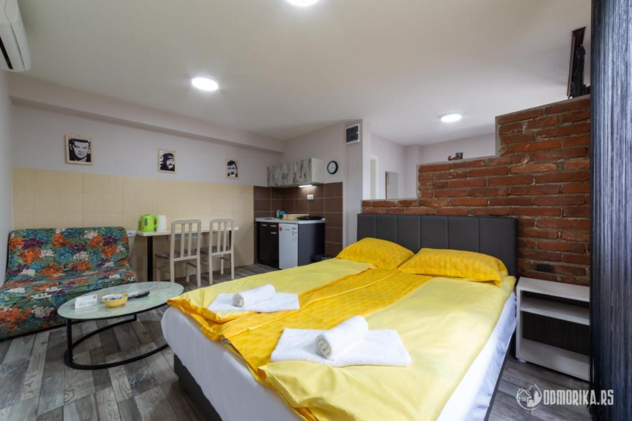 Apartmani Nina S Баина-Башта Экстерьер фото